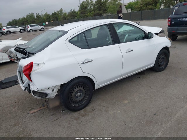 2018 Nissan Versa 1.6 Sv მანქანა იყიდება აუქციონზე, vin: 3N1CN7AP3JK393413, აუქციონის ნომერი: 45101653
