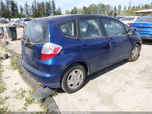 2013 Honda Fit მანქანა იყიდება აუქციონზე, vin: JHMGE8H34DC068639, აუქციონის ნომერი: 45101691