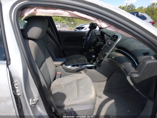 1G11B5SL4FF101561 Chevrolet MALIBU LS