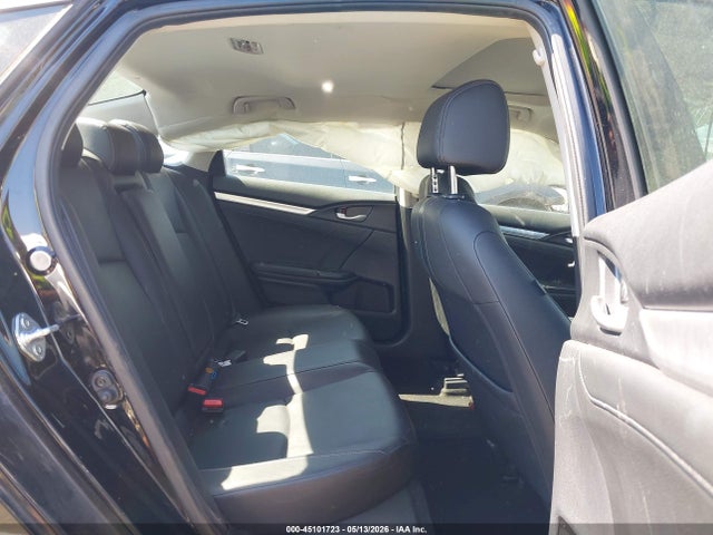 Продажа на аукционе авто 2018 Honda Civic Ex-l, vin: JHMFC1F7XJX006343, номер лота: 45101723