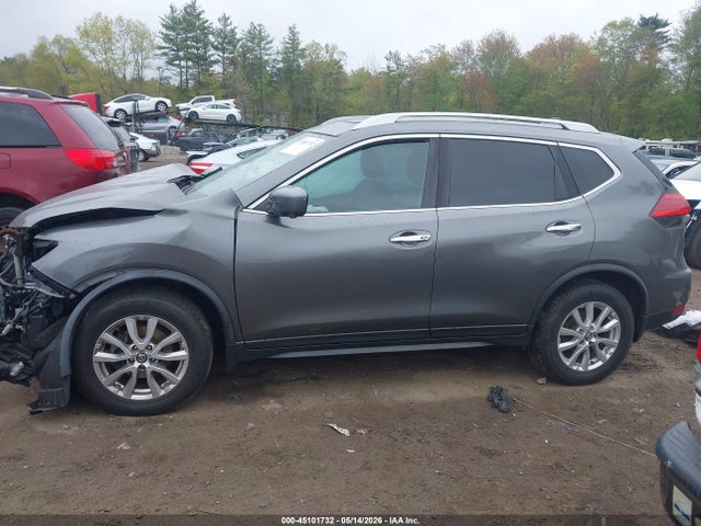 2017 Nissan Rogue Sv მანქანა იყიდება აუქციონზე, vin: JN8AT2MV3HW024531, აუქციონის ნომერი: 45101732