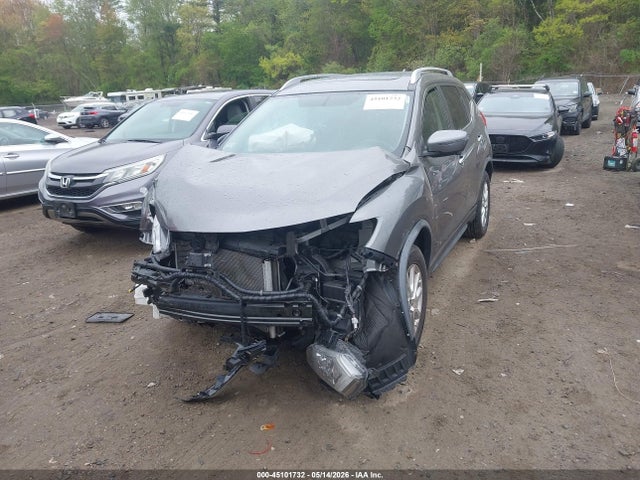 2017 Nissan Rogue Sv მანქანა იყიდება აუქციონზე, vin: JN8AT2MV3HW024531, აუქციონის ნომერი: 45101732