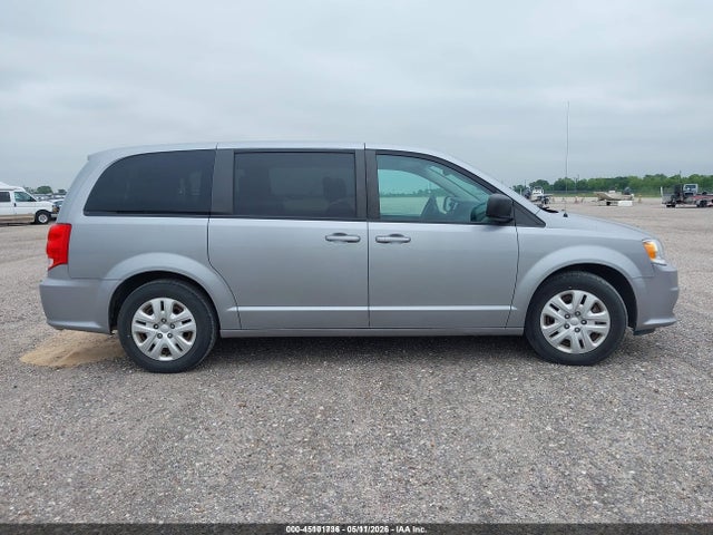 Продаж на аукціоні авто 2018 Dodge Grand Caravan Se, vin: 2C4RDGBG1JR296815, номер лоту: 45101736