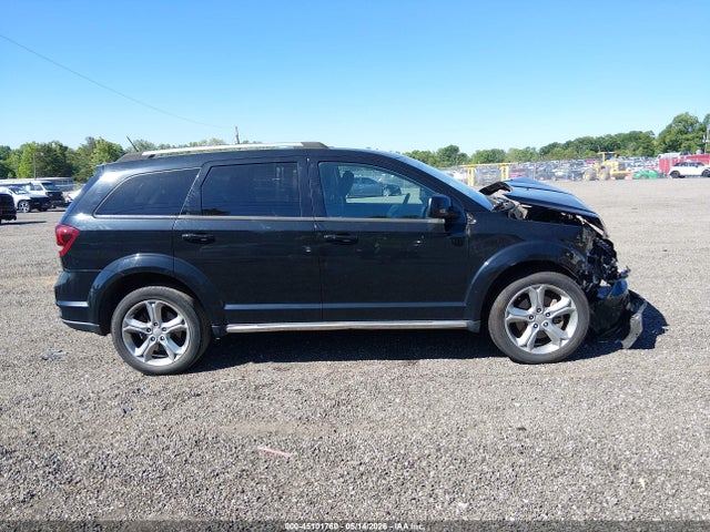 45101760 :رقم المزاد ، 3C4PDCGB1HT606384 vin ، 2017 Dodge Journey Crossroad مزاد بيع