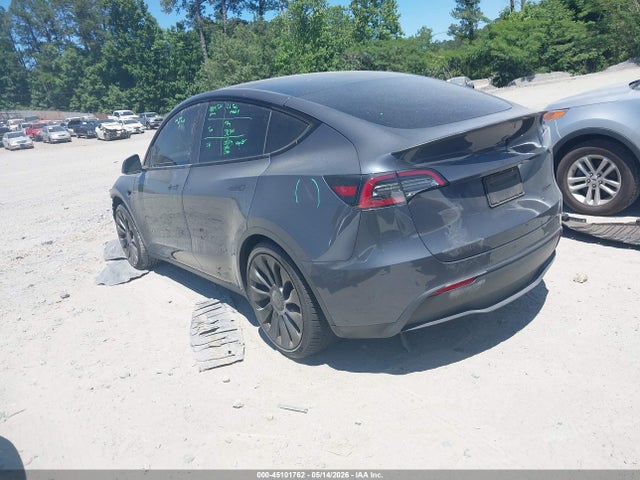 Auction sale of the 2022 Tesla Model Y Performance Dual Motor All-wheel Drive, vin: 7SAYGDEF7NF465132, lot number: 45101762