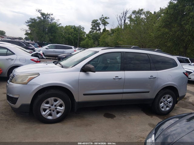 45101779 :رقم المزاد ، 1GNKVFKD0EJ286017 vin ، 2014 Chevrolet Traverse Ls مزاد بيع