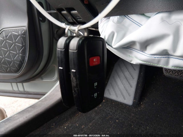 45101798 :رقم المزاد ، JTMP1RFV7KD517245 vin ، 2019 Toyota Rav4 Xle مزاد بيع