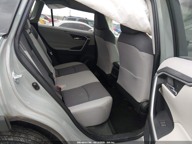 45101798 :رقم المزاد ، JTMP1RFV7KD517245 vin ، 2019 Toyota Rav4 Xle مزاد بيع