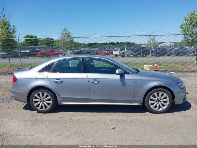 45101813 :رقم المزاد ، WAUBFAFL5FN002687 vin ، 2015 Audi A4 2.0t Premium مزاد بيع
