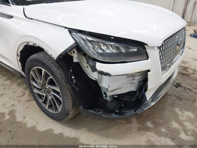 2021 Lincoln Corsair Standard მანქანა იყიდება აუქციონზე, vin: 5LMCJ1D92MUL09002, აუქციონის ნომერი: 45101816