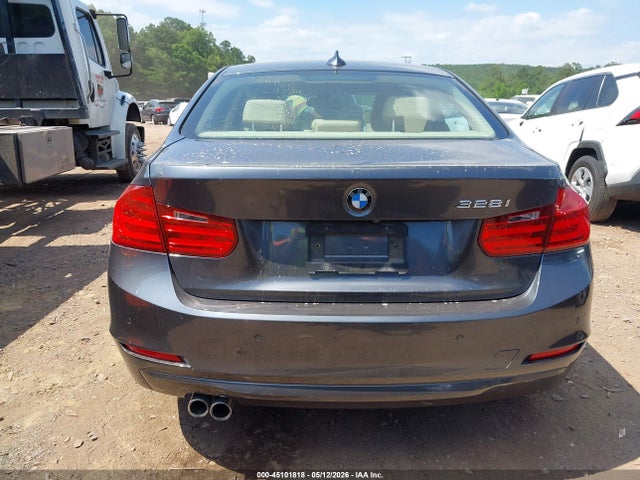 2015 Bmw 328i მანქანა იყიდება აუქციონზე, vin: WBA3A5G5XFNS81998, აუქციონის ნომერი: 45101818