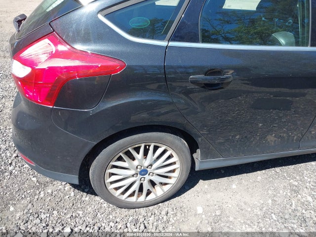 Продажа на аукционе авто 2014 Ford Focus Titanium, vin: 1FADP3N24EL403340, номер лота: 45101830