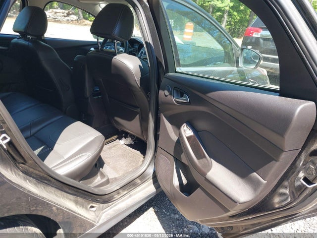Продажа на аукционе авто 2014 Ford Focus Titanium, vin: 1FADP3N24EL403340, номер лота: 45101830
