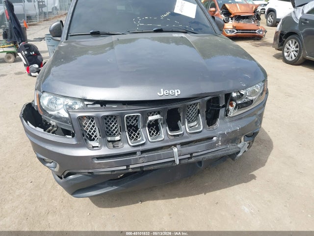 45101832 :رقم المزاد ، 1C4NJDEB4HD100532 vin ، 2017 Jeep Compass High Altitude 4x4 مزاد بيع