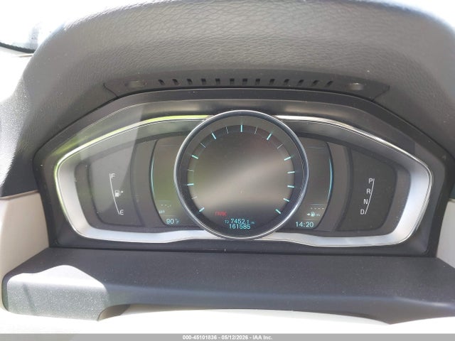 2015 Volvo Xc70 T5 Premier მანქანა იყიდება აუქციონზე, vin: YV440MBB5F1202419, აუქციონის ნომერი: 45101836