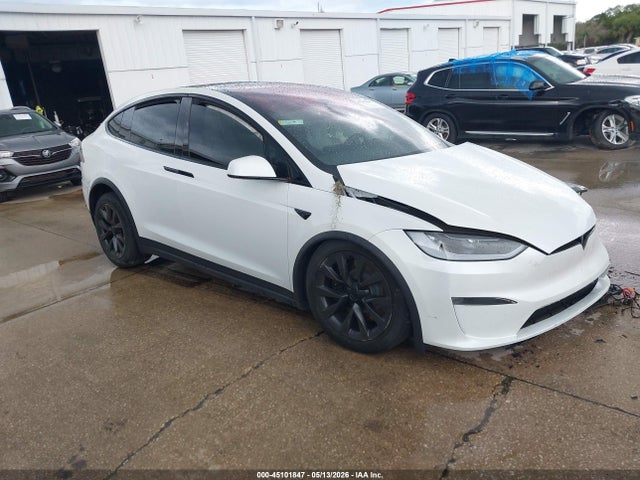 Продажа на аукционе авто 2024 Tesla Model X Long Range, vin: 7SAXCDE54RF458515, номер лота: 45101847