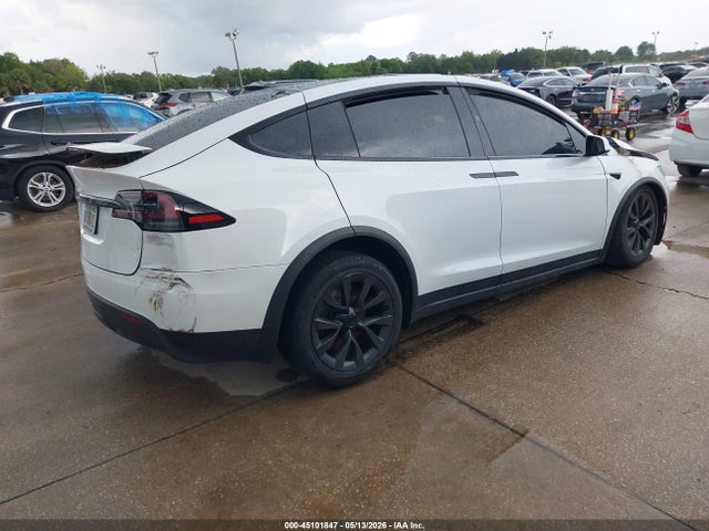 Продаж на аукціоні авто 2024 Tesla Model X Long Range, vin: 7SAXCDE54RF458515, номер лоту: 45101847