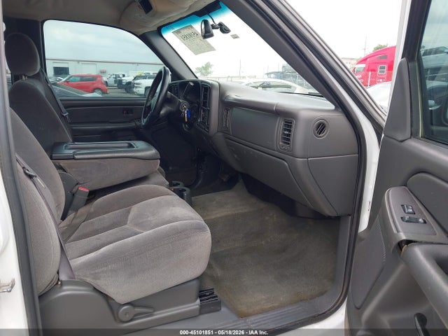 45101851 :رقم المزاد ، 2GTEK13T141352798 vin ، 2004 Gmc Sierra 1500 Sle مزاد بيع