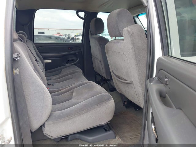 45101851 :رقم المزاد ، 2GTEK13T141352798 vin ، 2004 Gmc Sierra 1500 Sle مزاد بيع
