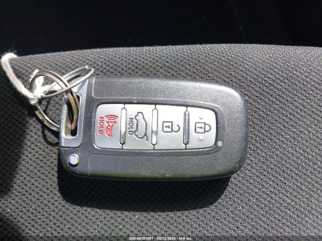 Продаж на аукціоні авто 2017 Hyundai Veloster Value Edition, vin: KMHTC6AD1HU319576, номер лоту: 45101857