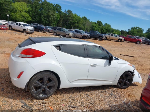 Продаж на аукціоні авто 2017 Hyundai Veloster Value Edition, vin: KMHTC6AD1HU319576, номер лоту: 45101857