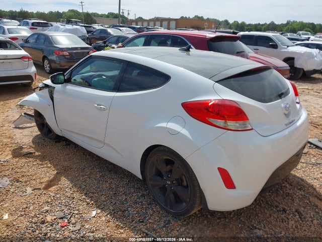 Продаж на аукціоні авто 2017 Hyundai Veloster Value Edition, vin: KMHTC6AD1HU319576, номер лоту: 45101857