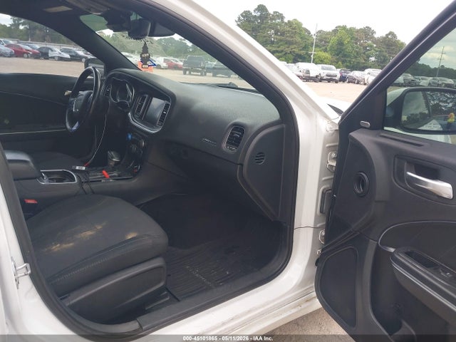 Продажа на аукционе авто 2016 Dodge Charger Sxt, vin: 2C3CDXJG3GH229109, номер лота: 45101865