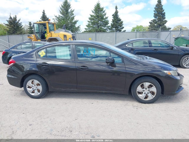 Продажа на аукционе авто 2013 Honda Civic Lx, vin: 2HGFB2F58DH598781, номер лота: 45101889