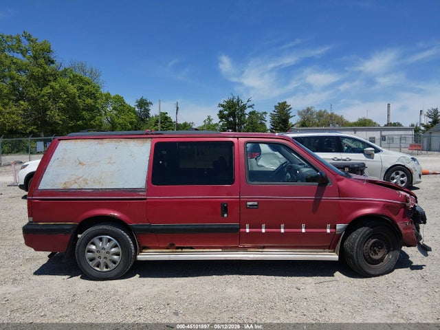 45101897 :رقم المزاد ، 1P4GH44R3RX152989 vin ، 1994 Plymouth Grand Voyager Se مزاد بيع