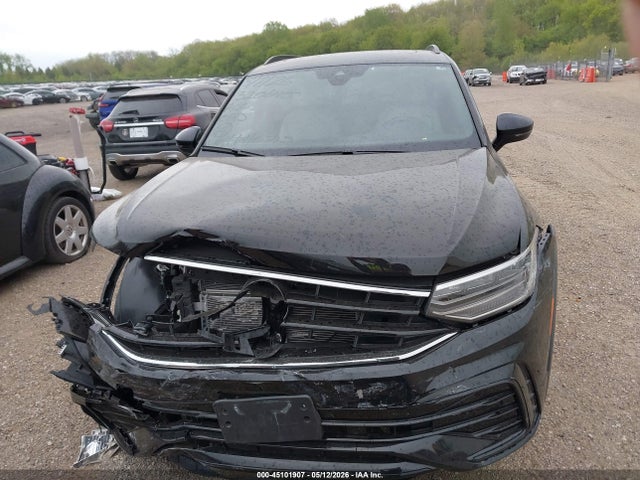 Aukcja sprzedaży 2024 Volkswagen Tiguan 2.0t Se R-line Black, vin: 3VV8B7AX8RM110713, numer aukcji: 45101907