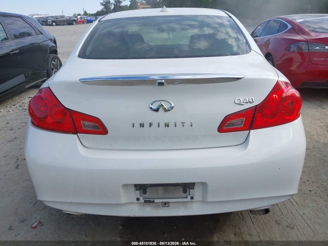 45101938 :رقم المزاد ، JN1CV6AP2FM501358 vin ، 2015 Infiniti Q40 مزاد بيع