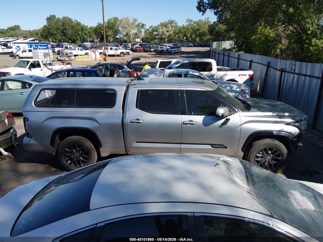 2022 Toyota Tundra Platinum მანქანა იყიდება აუქციონზე, vin: 5TFNA5EC8NX009868, აუქციონის ნომერი: 45101968