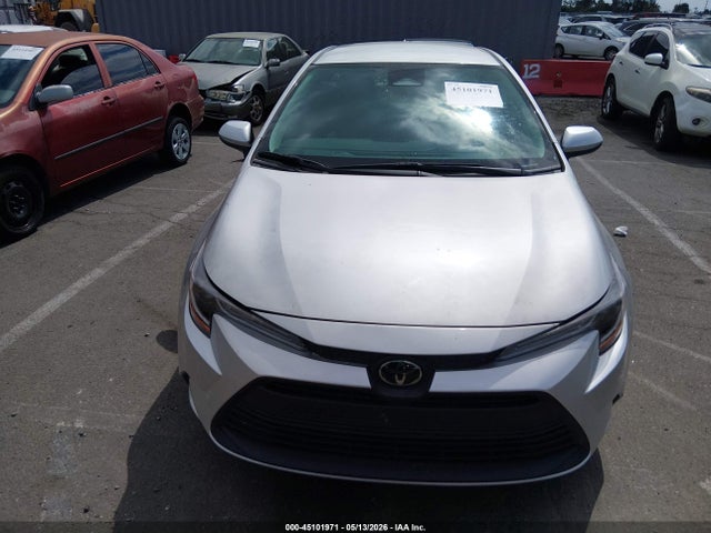 45101971 :رقم المزاد ، 5YFB4MDE0RP165768 vin ، 2024 Toyota Corolla Le مزاد بيع