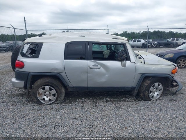 45101980 :رقم المزاد ، JTEZU11F78K005793 vin ، 2008 Toyota Fj Cruiser مزاد بيع