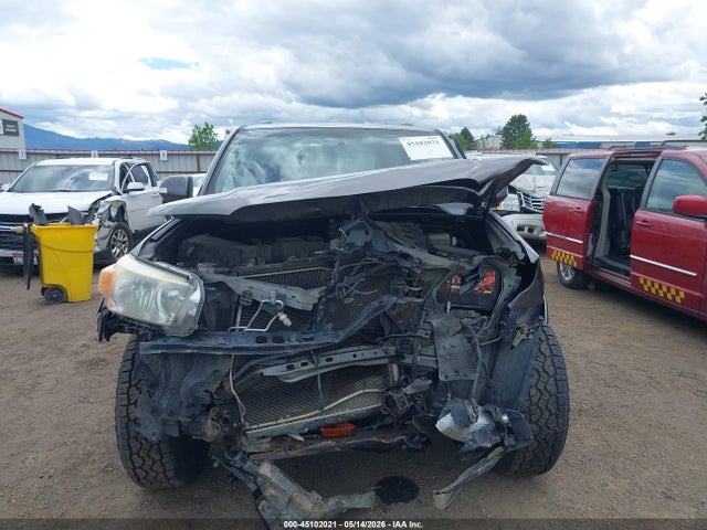 Продаж на аукціоні авто 2011 Toyota 4runner Sr5 V6, vin: JTEBU5JR6B5035294, номер лоту: 45102021