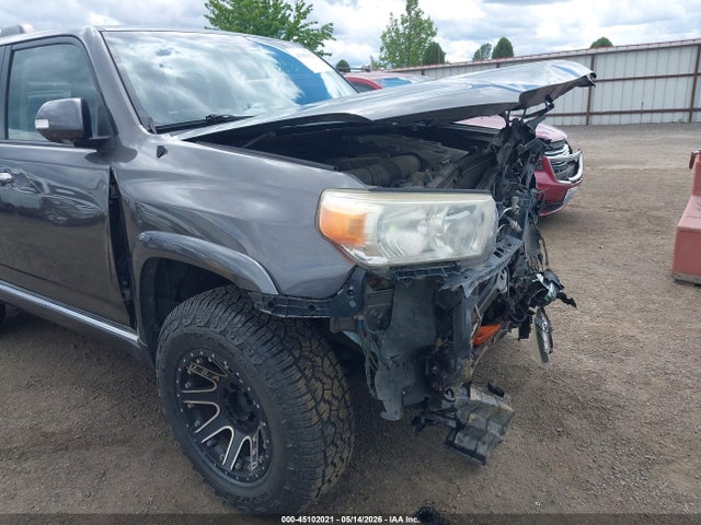 Продаж на аукціоні авто 2011 Toyota 4runner Sr5 V6, vin: JTEBU5JR6B5035294, номер лоту: 45102021