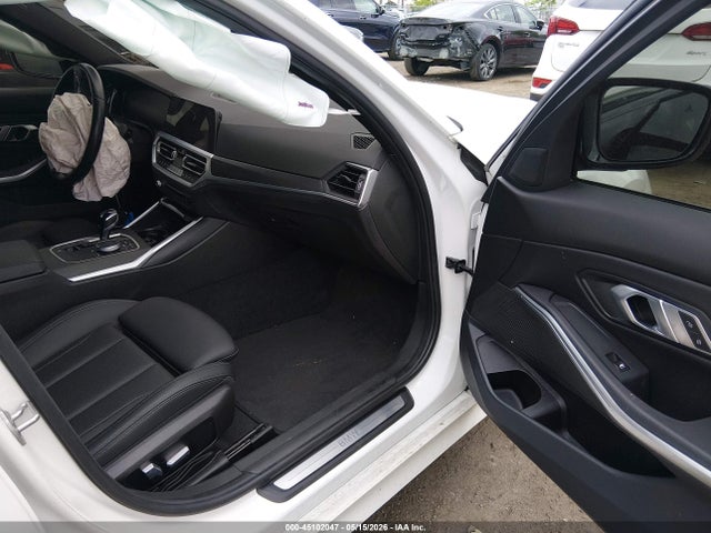 2022 Bmw 330i Xdrive მანქანა იყიდება აუქციონზე, vin: 3MW5R7J08N8C25053, აუქციონის ნომერი: 45102047