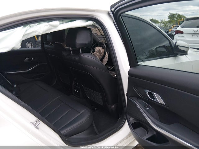 2022 Bmw 330i Xdrive მანქანა იყიდება აუქციონზე, vin: 3MW5R7J08N8C25053, აუქციონის ნომერი: 45102047