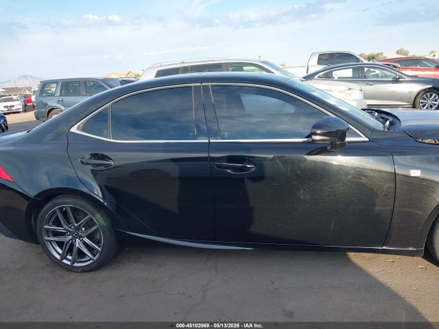 Lexus IS 200T 2017 JTHBA1D24H5039470 Image 13