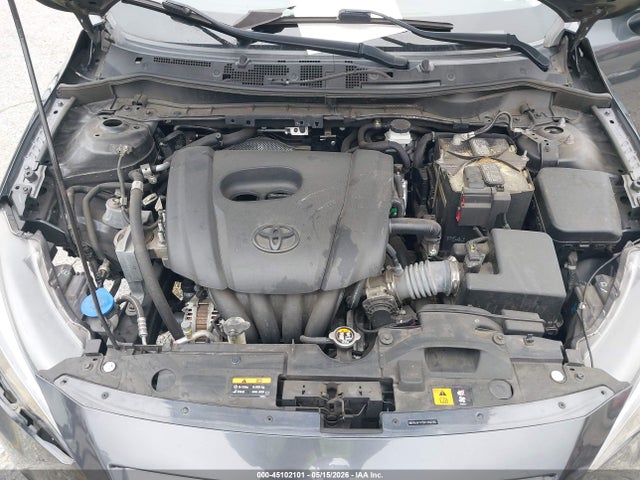 45102101 :رقم المزاد ، 3MYDLBYV5HY149785 vin ، 2017 Toyota Yaris Ia مزاد بيع