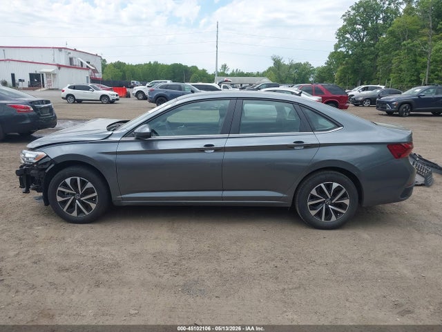 45102106 :رقم المزاد ، 3VWCM7BU2NM020892 vin ، 2022 Volkswagen Jetta 1.5t S مزاد بيع