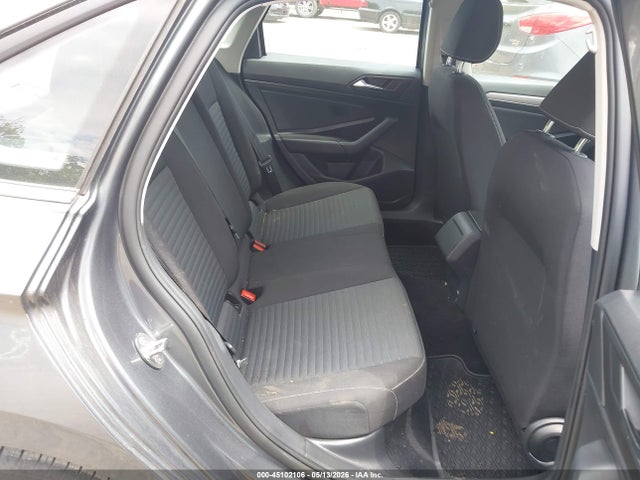 45102106 :رقم المزاد ، 3VWCM7BU2NM020892 vin ، 2022 Volkswagen Jetta 1.5t S مزاد بيع