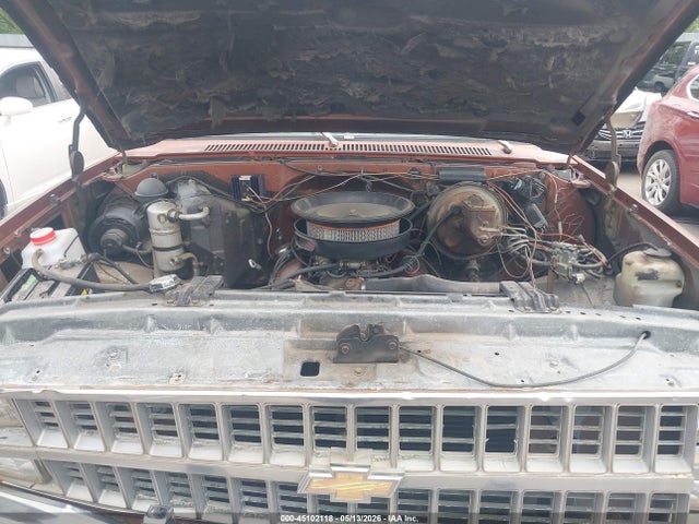 45102118 :رقم المزاد ، 1GCGC24M0CF356108 vin ، 1982 Chevrolet C20 مزاد بيع