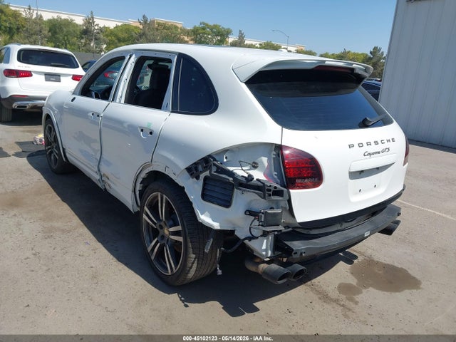 Продаж на аукціоні авто 2013 Porsche Cayenne Gts, vin: WP1AD2A28DLA75407, номер лоту: 45102123