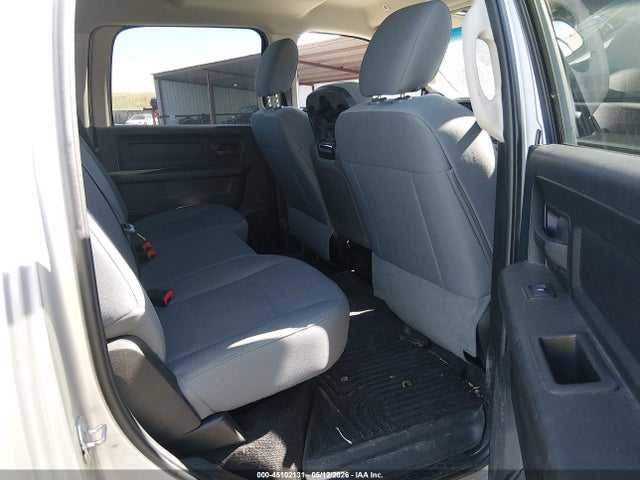 45102131 :رقم المزاد ، 3C6UR5CL0HG720911 vin ، 2017 Ram 2500 Tradesman  4x4 6'4 Box مزاد بيع
