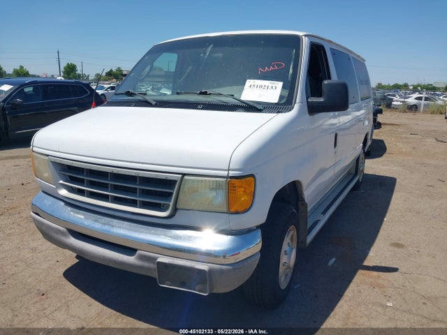 45102133 :رقم المزاد ، 1FBNE31L03HA90083 vin ، 2003 Ford E-350 Super Duty Chateau/xl/xlt مزاد بيع