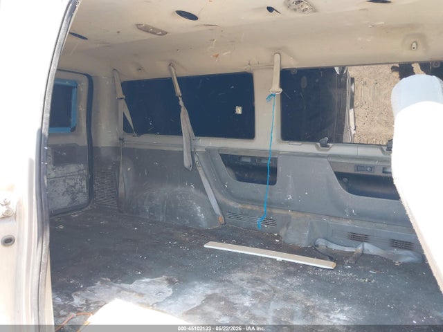 45102133 :رقم المزاد ، 1FBNE31L03HA90083 vin ، 2003 Ford E-350 Super Duty Chateau/xl/xlt مزاد بيع