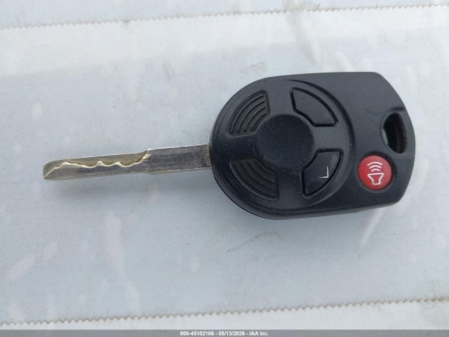 45102186 :رقم المزاد ، 1FMCU0GD6JUB86059 vin ، 2018 Ford Escape Se مزاد بيع