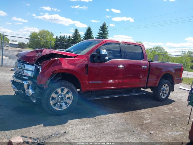 45102195 :رقم المزاد ، 1FT8W3BT2JEB64252 vin ، 2018 Ford F-350 Platinum مزاد بيع