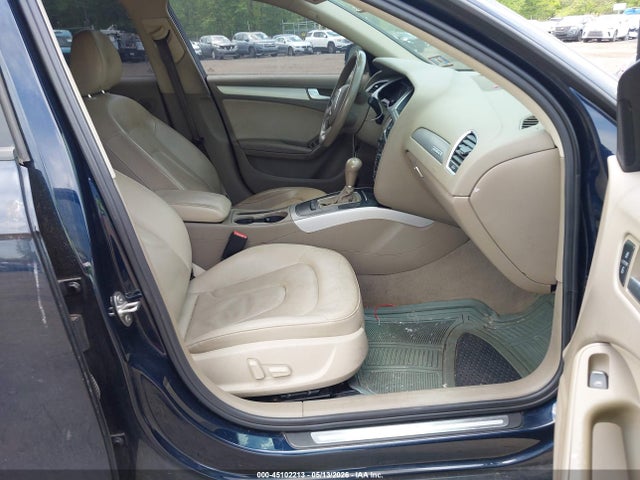45102213 :رقم المزاد ، WAUBFAFL0BN031525 vin ، 2011 Audi A4 2.0t Premium مزاد بيع
